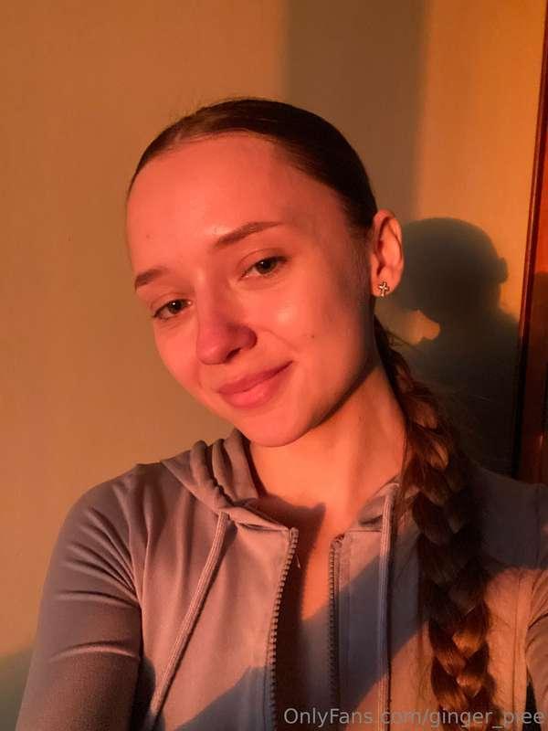 This world is beautiful with its colors😍 Now his mood is red..