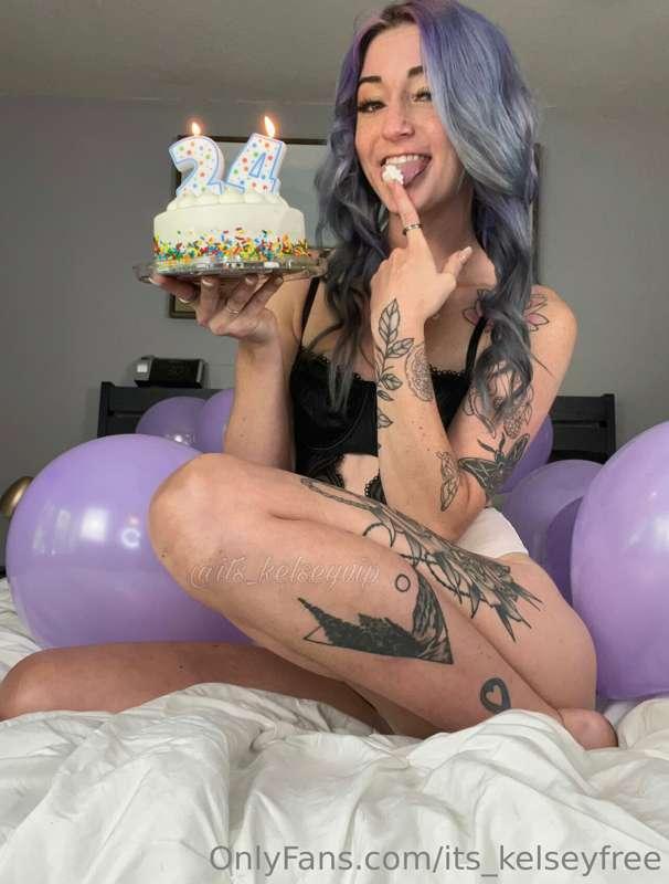 Made it to ✨24✨ 

Don’t miss out on my special birthday cont..