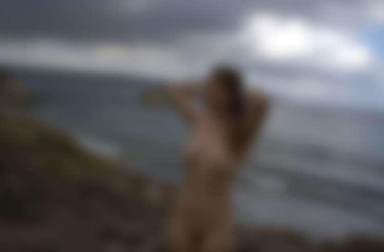 FULL NUDE🔞 (outdoor) 🠒 Attention: very spicy 