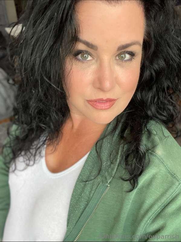 Hi babes, I hope your Saturday is beautiful!