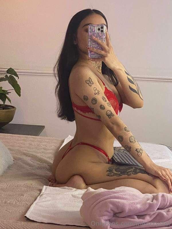 thinking about what you'll do to this ass is giving me shive..