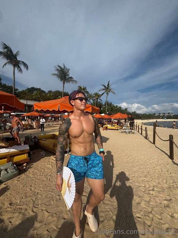 I’ve got room for one more in my DMs… is it you? 😉