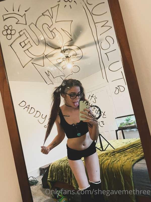 Swipe >> to take my clothes off and a surprise at the end 😮‍..