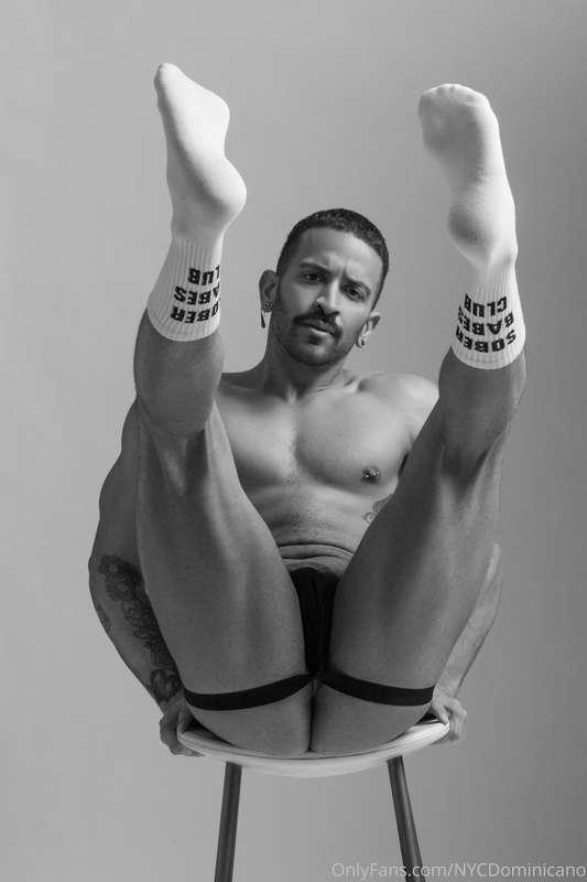 Legs up for sobriety. Full exclusive set.