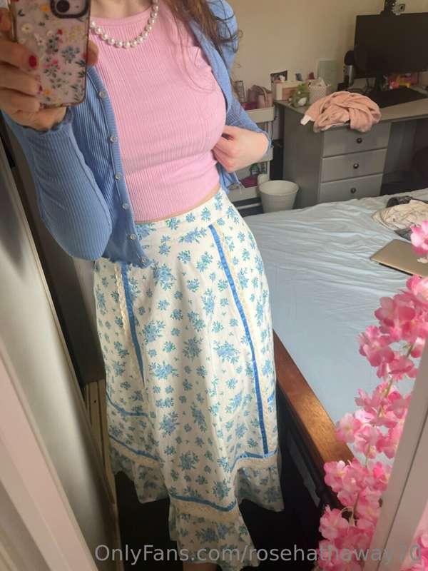 Going to church today to be a good girl! 🎀

Please tip me to..