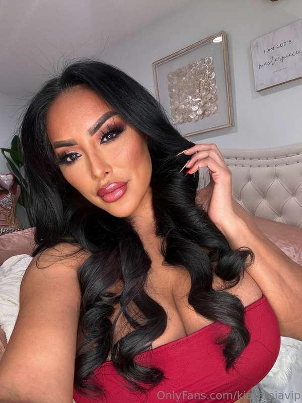 Get a video caII with me this weekend baby! Lock it in now, ..