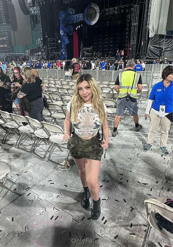 went out for once 💕