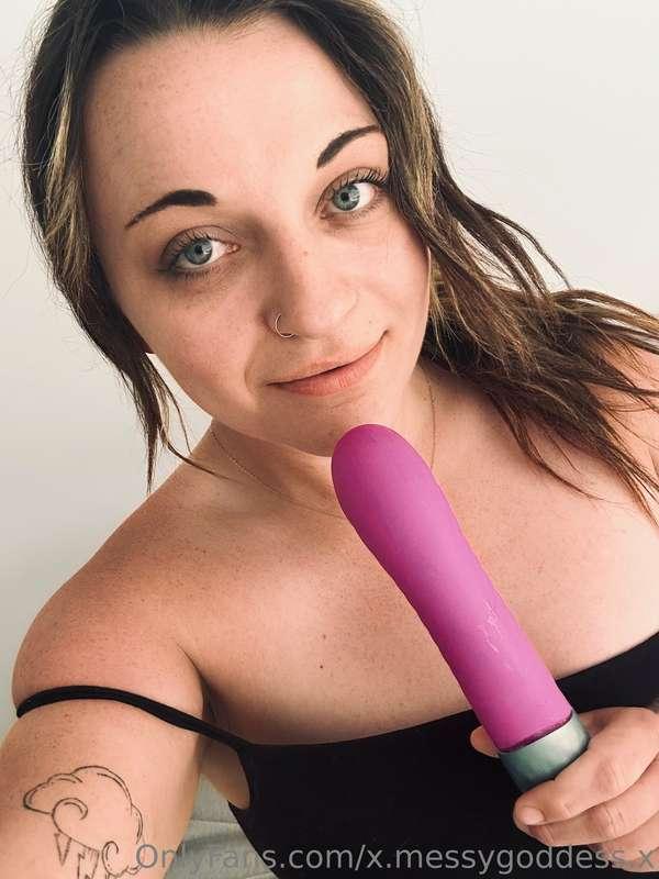 Wanna see me do a magic trick? I can make it disappear 😉🪄