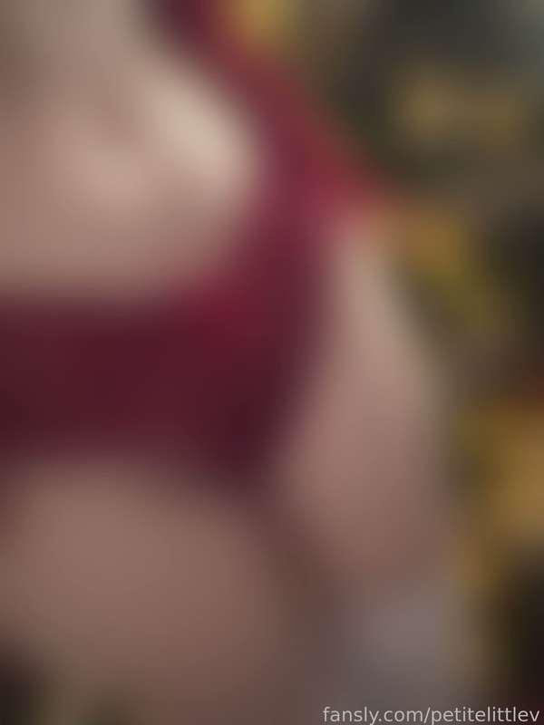 petitelittlev image #16