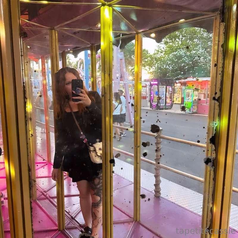 Plutôt palais des glaces ou p'tite session gaming avec moi ?..