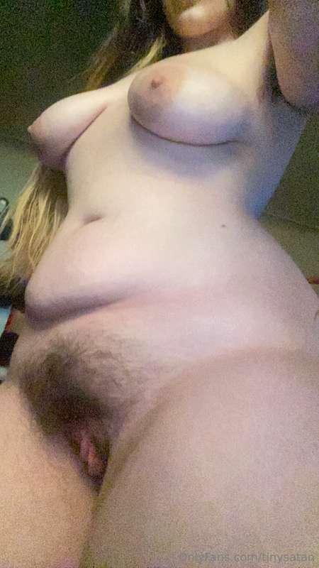 pussy pics with my bush before I shave ✨ Sweet dreams 💦 do I..