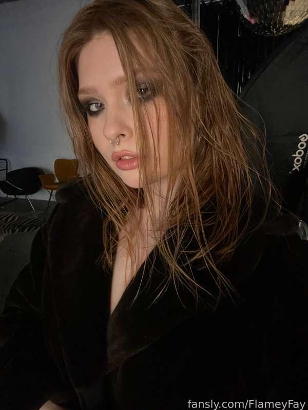 Gonna be a femme fatale for you 🖤

✦ #waifu #cutie #young #student #redhead #redhair #anime #hentai #girlnextdoor #fyp ✦