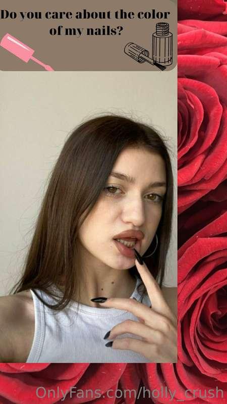 #HollyCrush 🆘