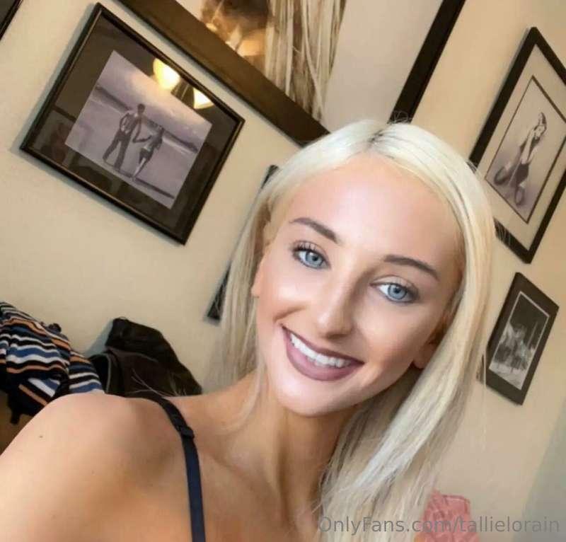 The Girl Next Door 😇