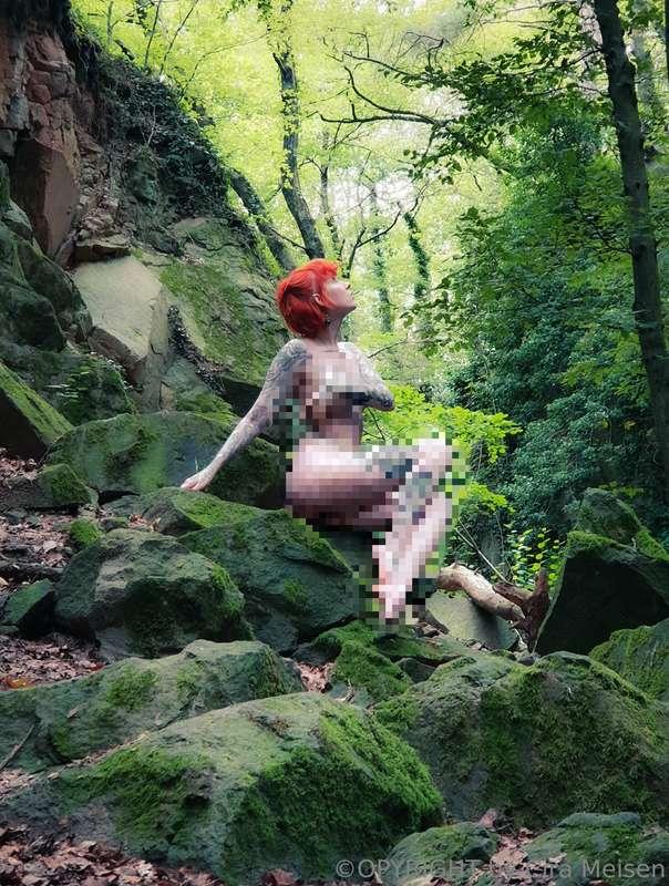 You wander through the woods and find a nude fairy! What wou..