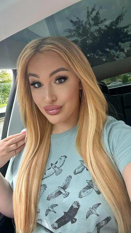 Cum & take a ride with me? 💋