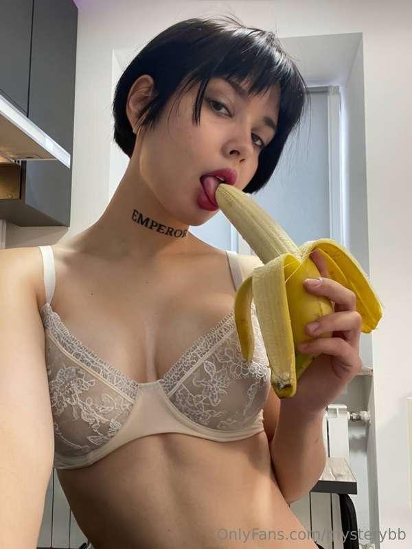 ✨ @lindaminiI don't want to do housework🥺, I want to watch a..