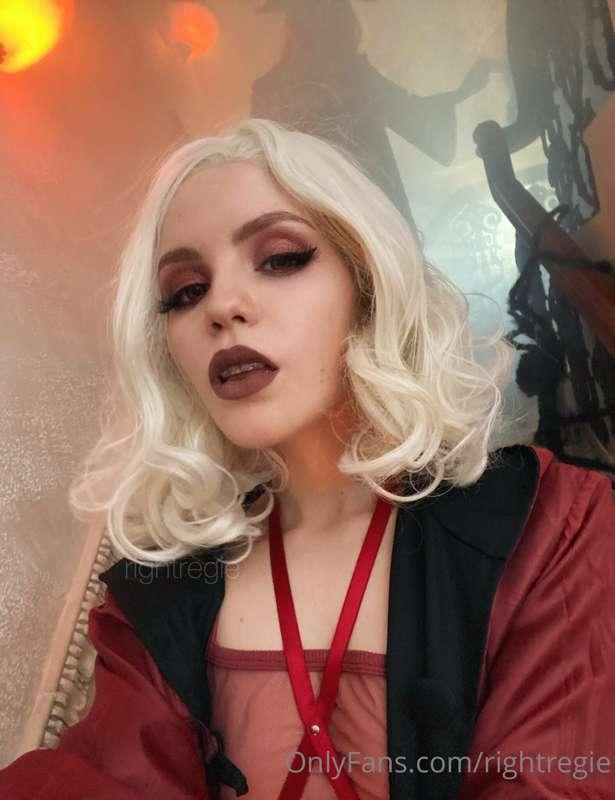 miss being a witch 🧙‍♀️ 

btw you may notice some ad here, s..