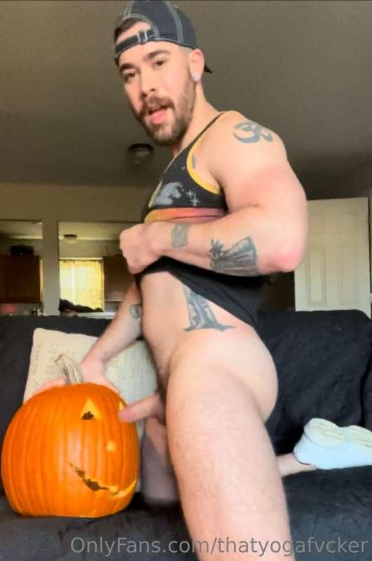 Two pumpkin fuck vids for the price of one 🎃🍆