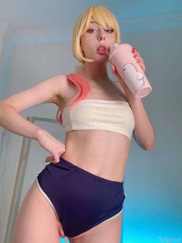 ah emm, what type of cameltoe you prefer? 🤭

#sexy #sporty #cameltoe #pussy #pale #blonde #tease #young