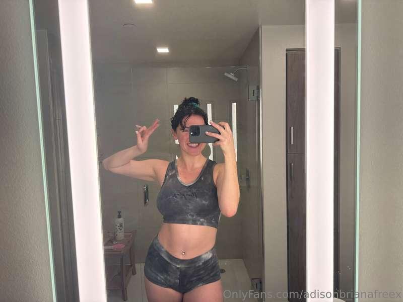 Imagine touching me without permission… cute. 💋