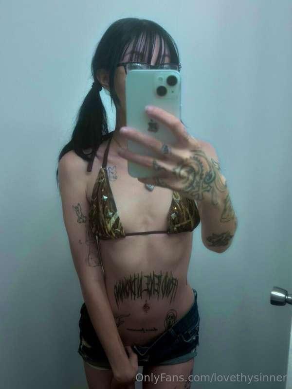 posted lots of new content on paid page and on my f. ǎ ñ şl ..