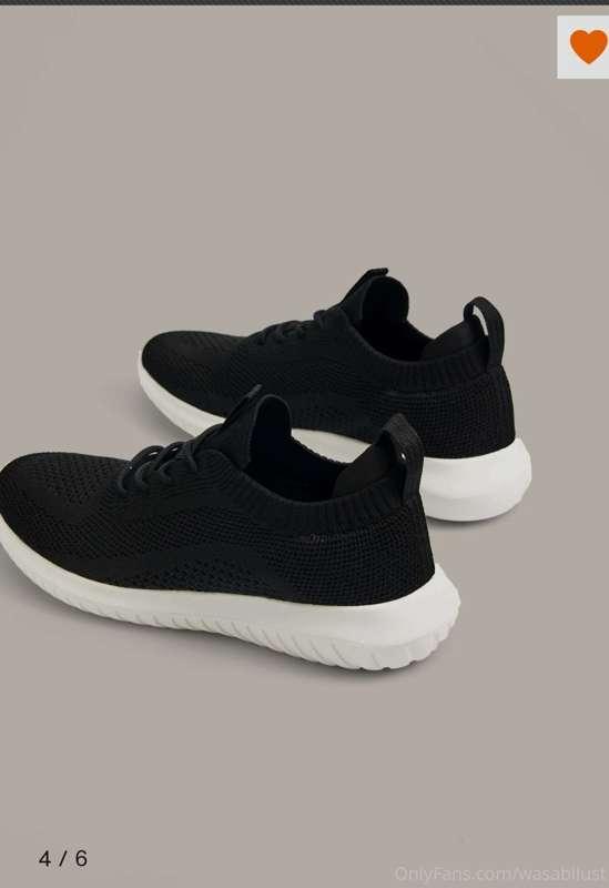 Who's gonna buy me these beauties? 😈 
I need some new sneake..