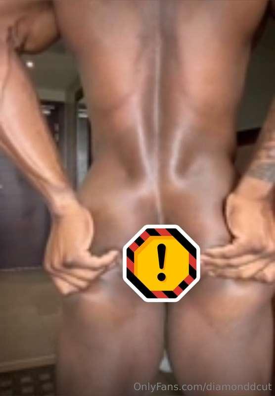 I just posted something filthy.Don’t keep me waiting, playth..