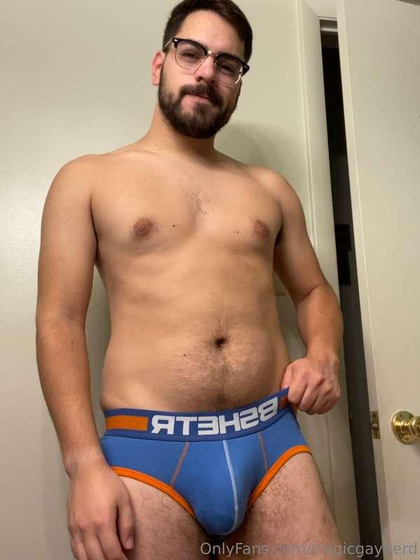 I took these briefs from a friend almost 2 years ago, and I’..