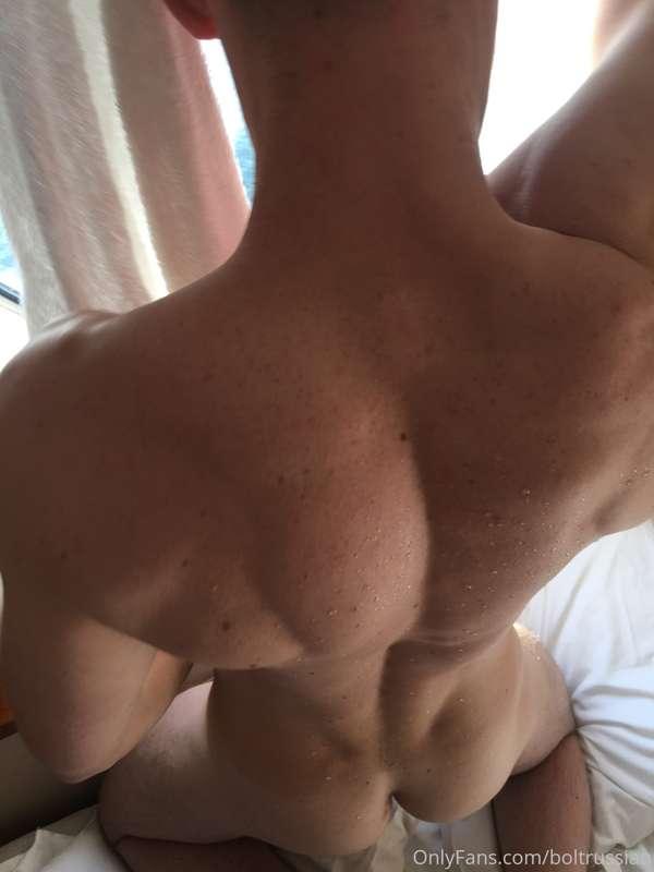 💪🏻👅