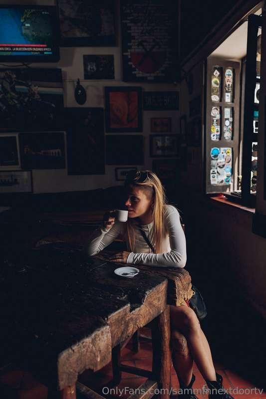 Some of the things I love the most: hot coffee in the mornin..