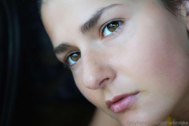 leahwbrooke image #6
