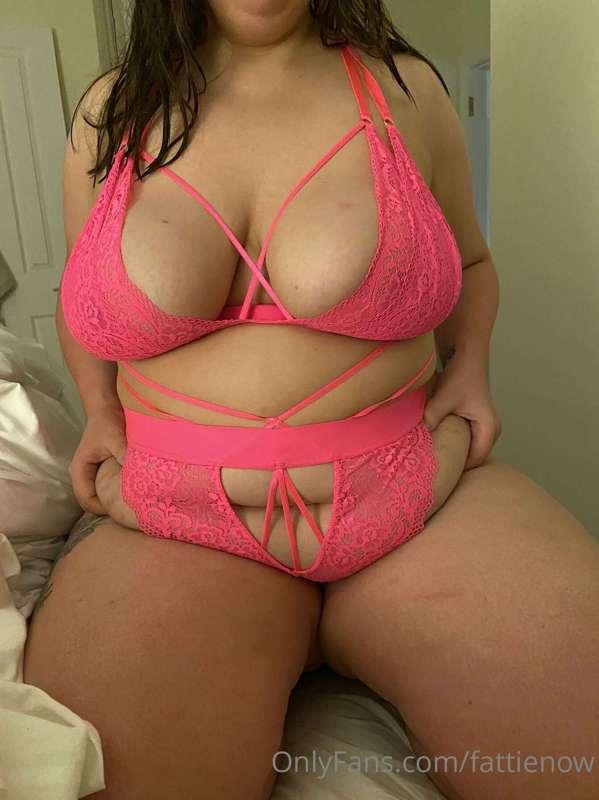 feedmephoebe image #6