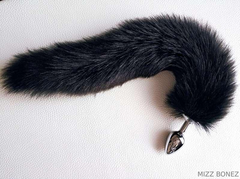 Black fox🦊 tail butt plug medium size can also be a cat😺 tai..