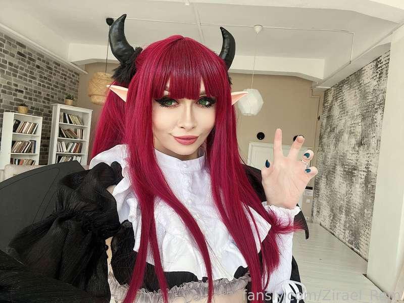 Love this selfie if Marin Kitagawa😳🥰