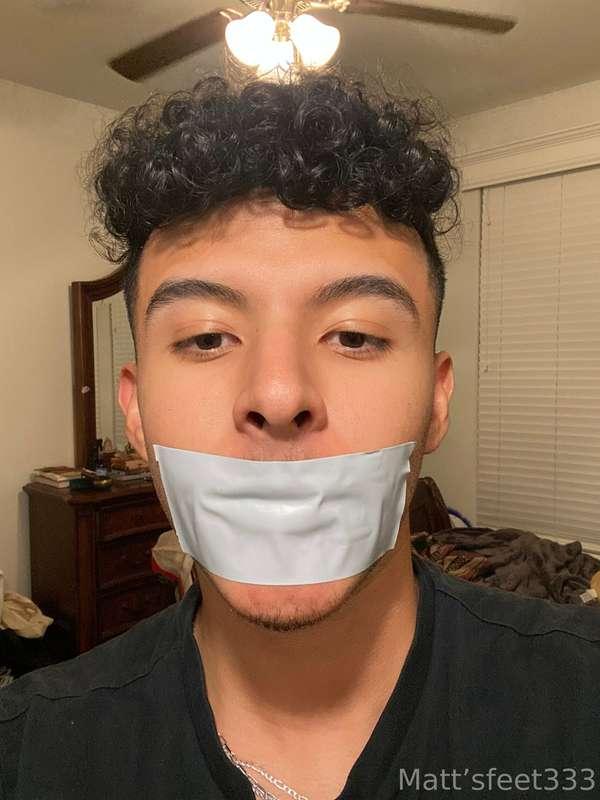 For those who be liking this duct tape stuff