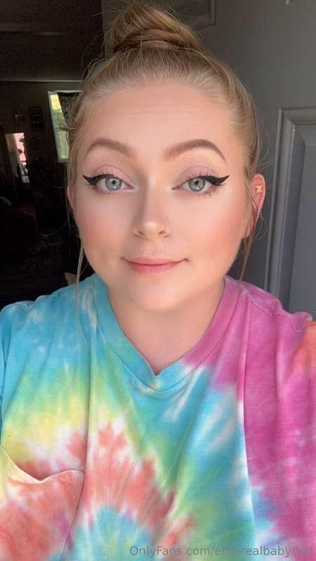 I’m baaaaack! I will be running my free page again. I will p..