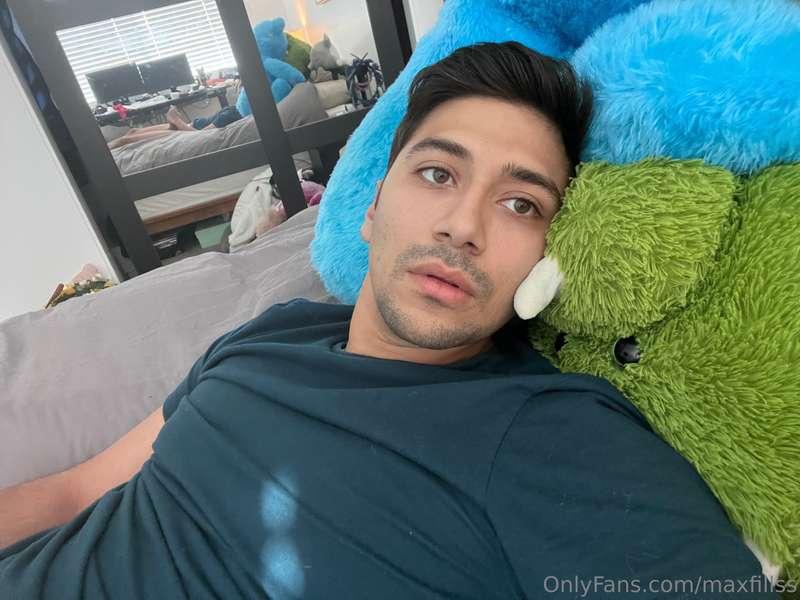 The FIRST person to tip me $15 will receive EXCLUSIVE CONTEN..