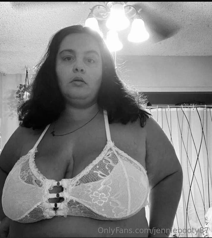 Hi, new fans! If you have request for a video. Tell me, belo..