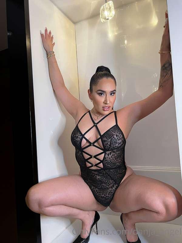 Spoil me and let me show you more👀 👀
