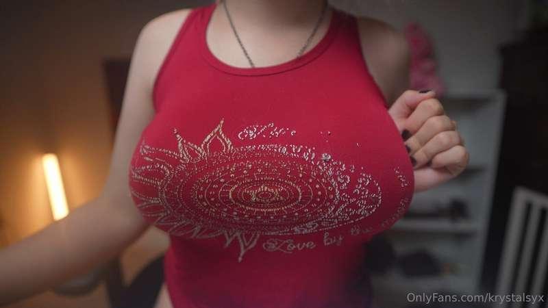 Titty bouncing <3