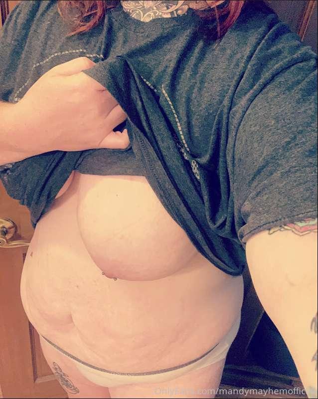 Just woke up..and sometimes you just have to be comfy and sh..