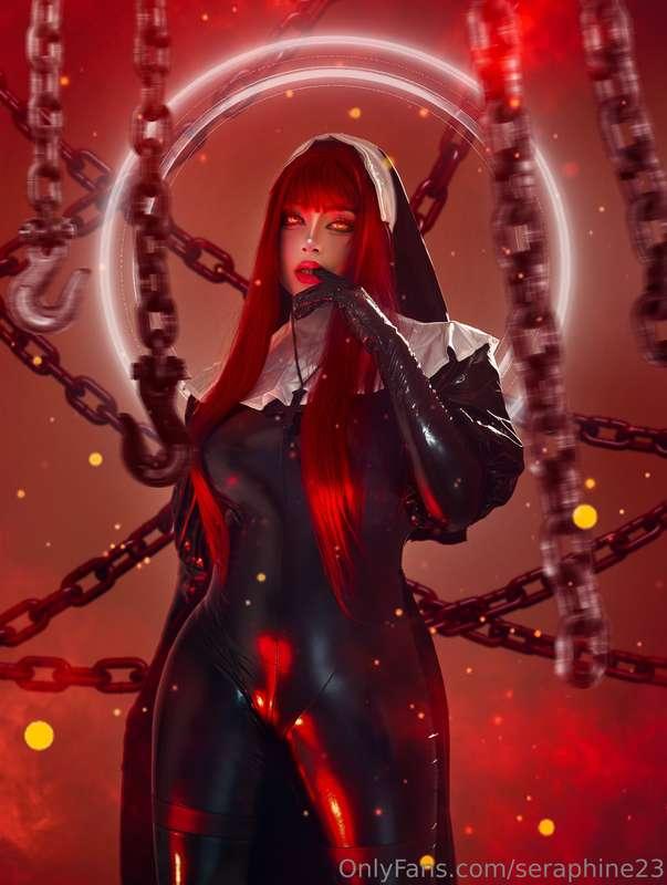 Set of photos makima cosplay enjoy like me 🔥🔥🧨