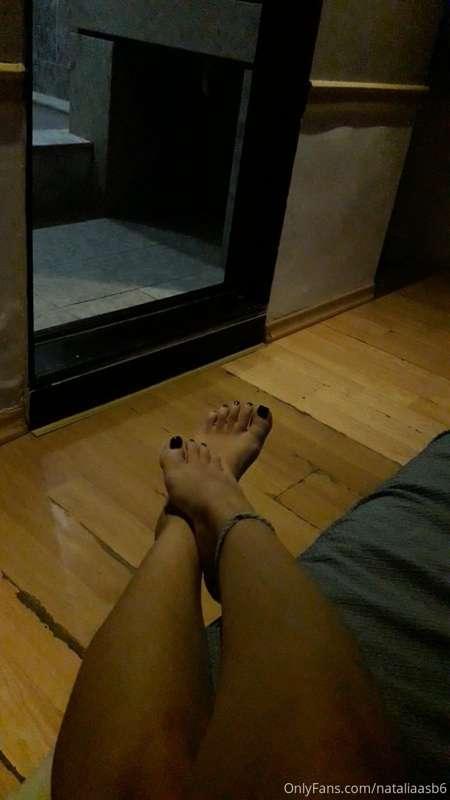 🔥👣custom fetish images and videos👣🔥  📲 talk to me love and I..