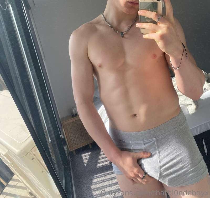 Good morning you little slutz xx  Who wants these undies gon..