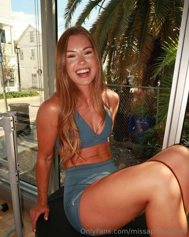 Happy girl! 🥰