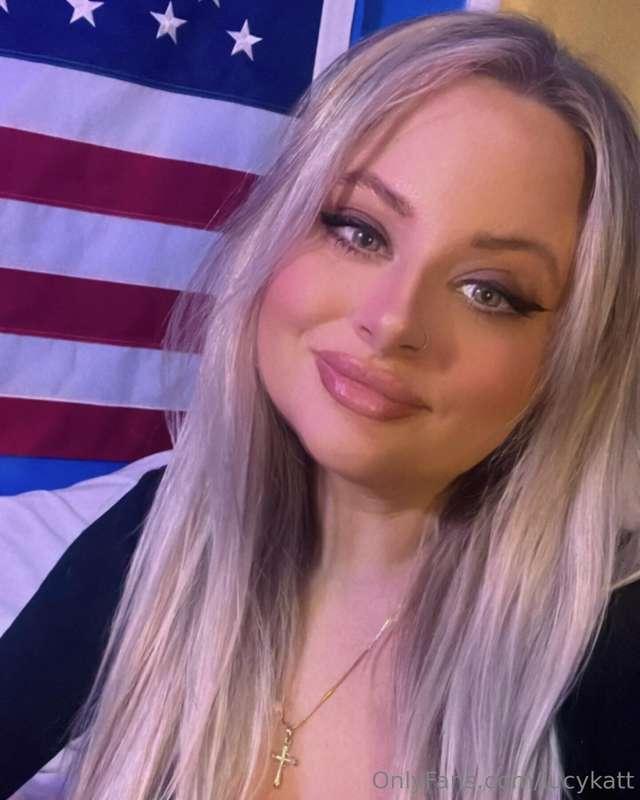 im back baby, come give me a warm welcome back. ill be activ..