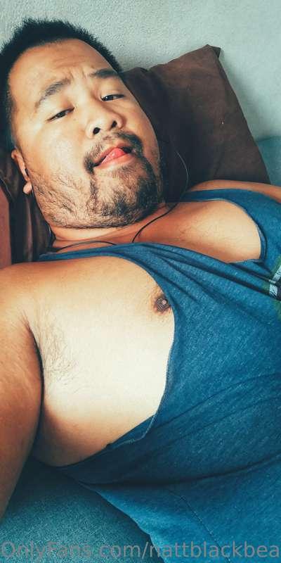 # In this photo, which part of my body will you kiss first?!..