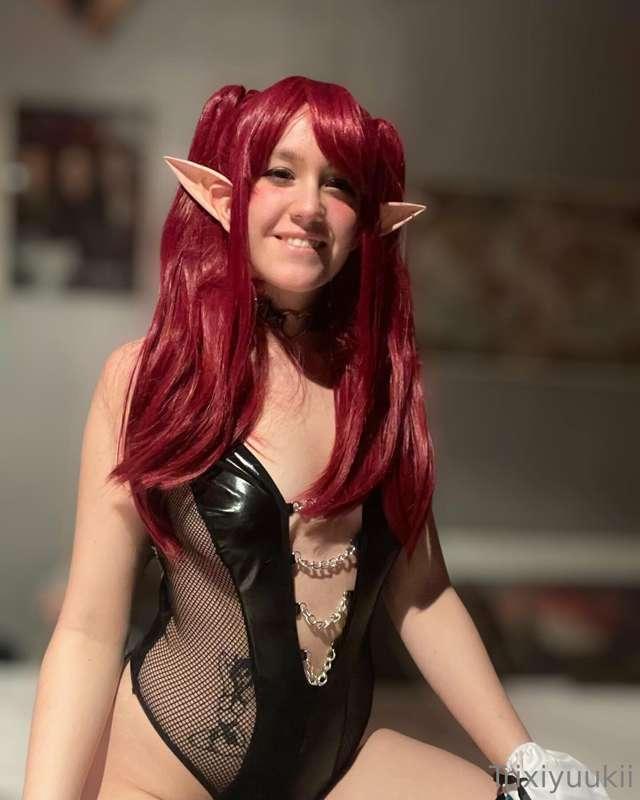 Rizu-Kyun (Dress up darling) 
Your own succubus is here ❤️🖤❤..