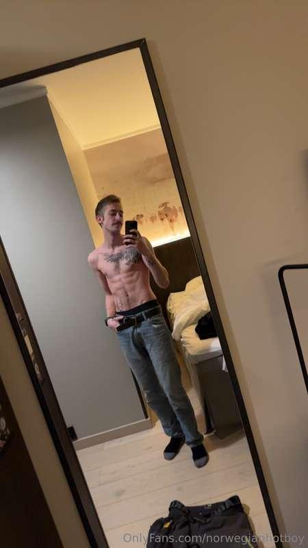 Felt cute, might delete later🤭